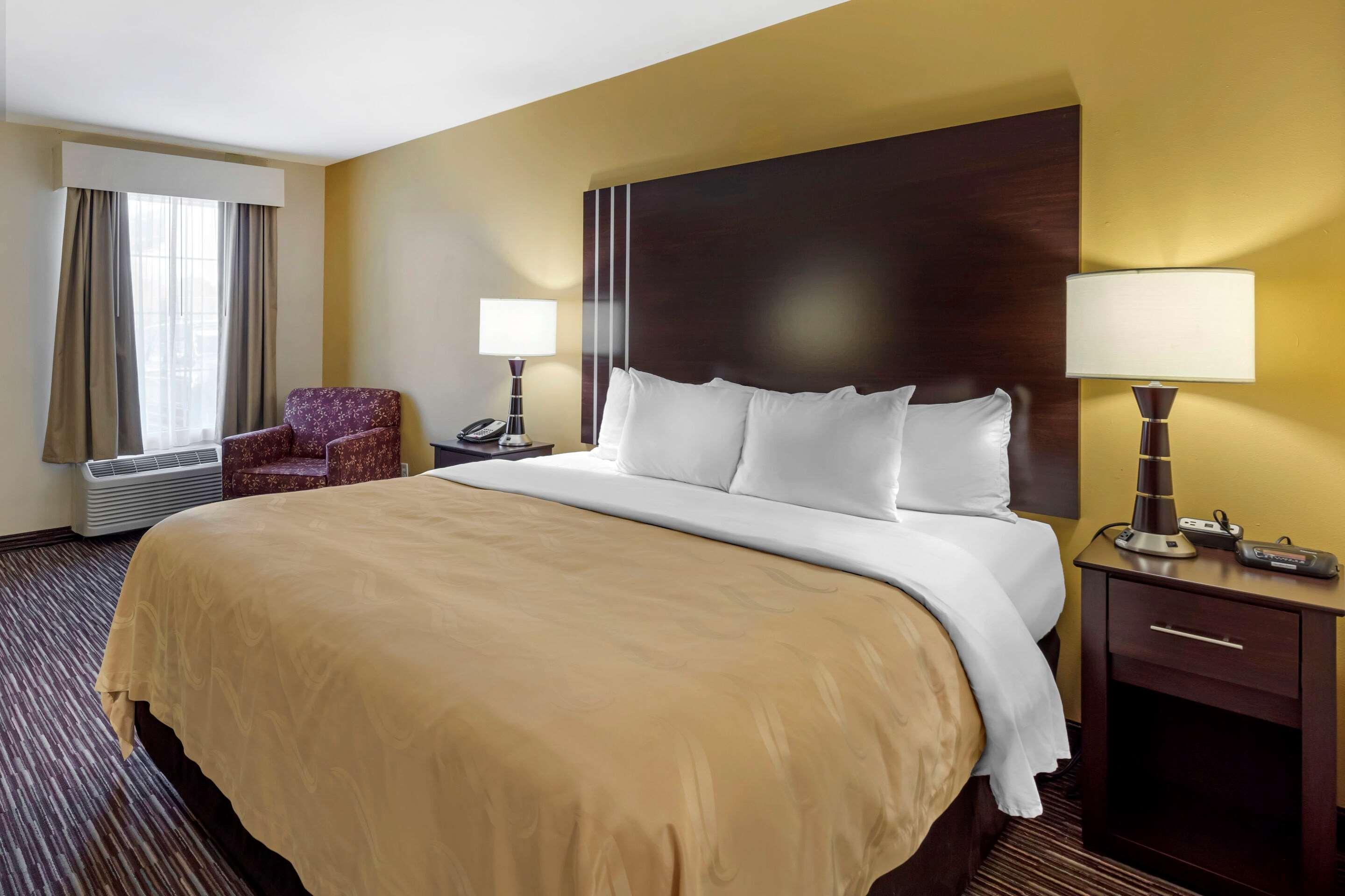 Quality Inn Seneca Us-123 Exterior photo